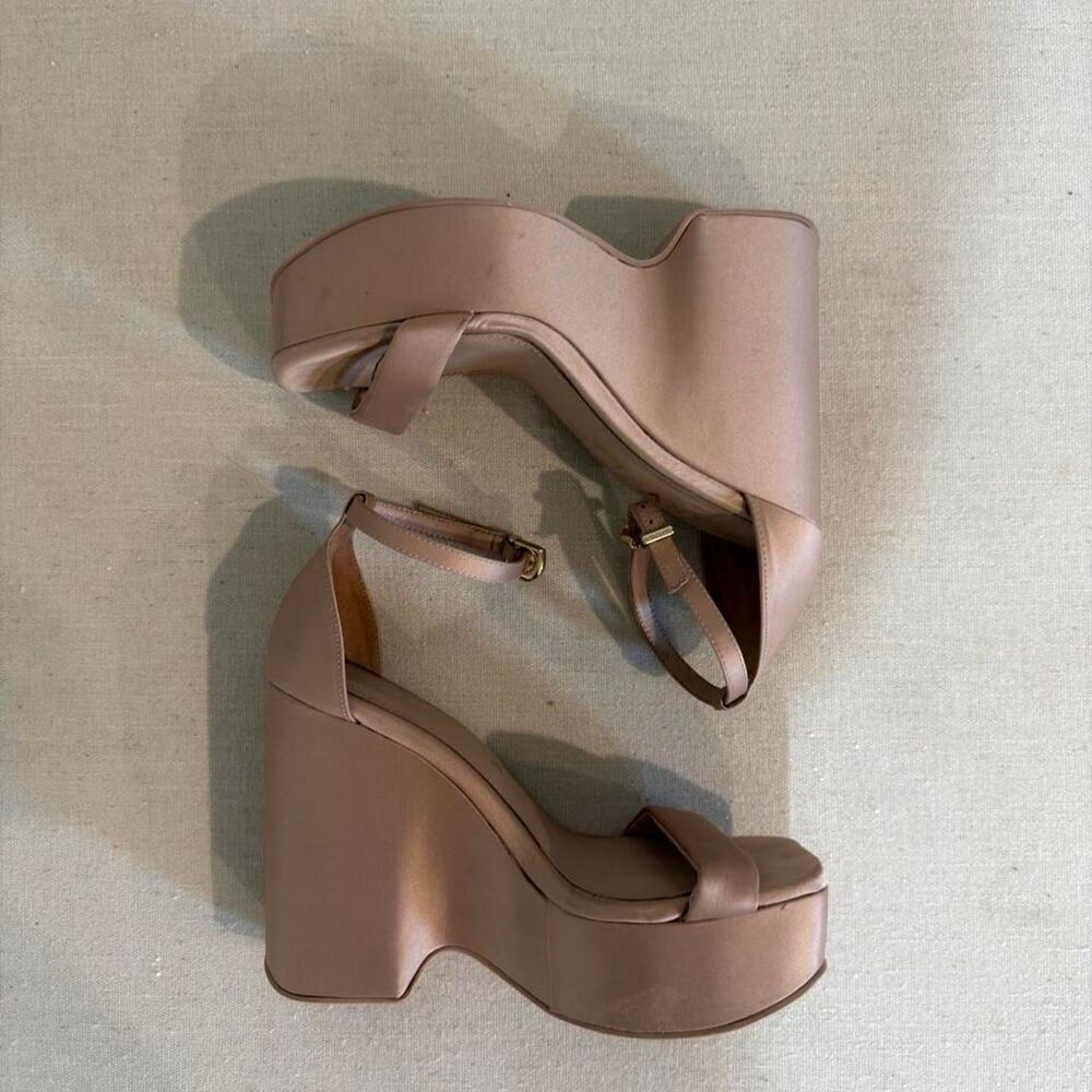 Carvela Women's Tan and Pink Footwear